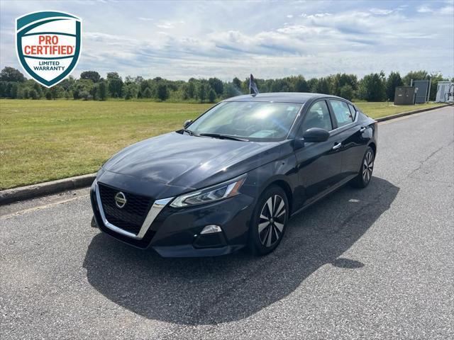 2022 nissan altima 2.5 sv