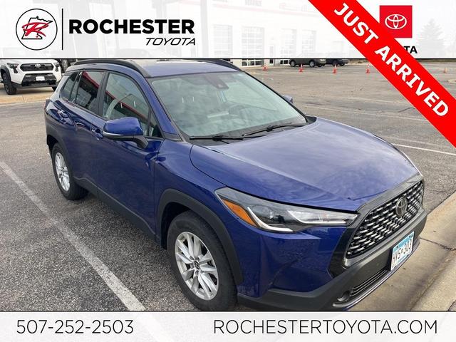 2022 toyota corolla cross le