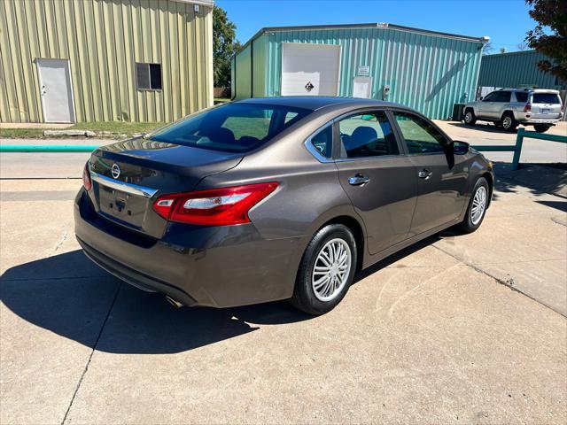 2016 nissan altima 2.5 s