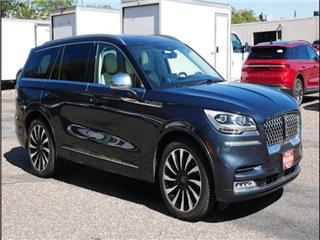 2022 Lincoln Aviator black label grand touring