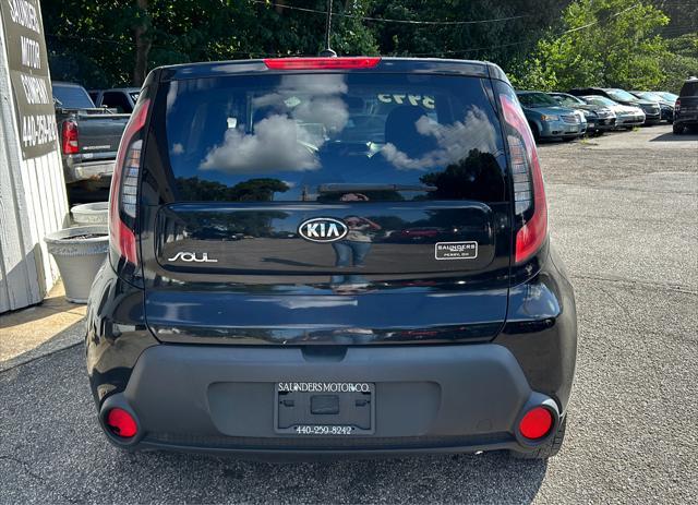 2016 kia soul base