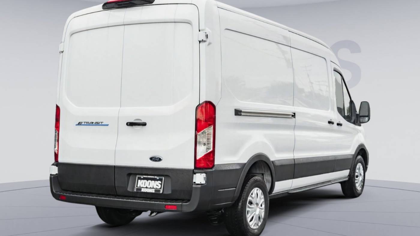 2023 ford e-transit 350