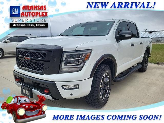 2020 nissan titan pro-4x