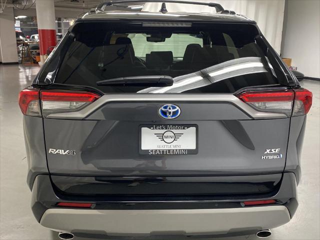 2023 toyota rav4 hybrid se