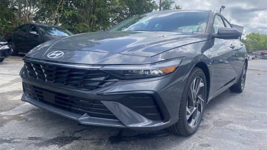 2024 Hyundai Elantra limited