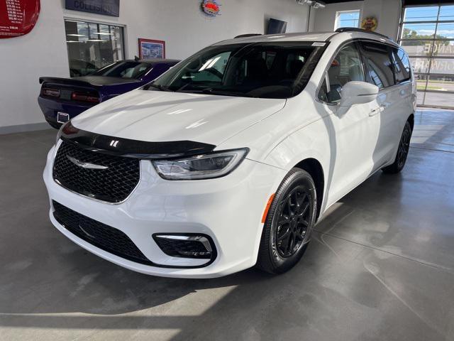 2022 chrysler pacifica touring l