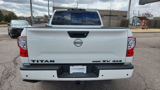 2024 Nissan Titan