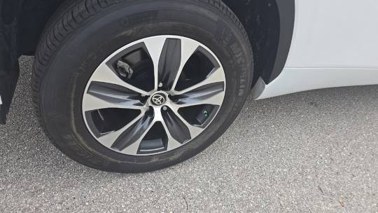 2024 Toyota Highlander