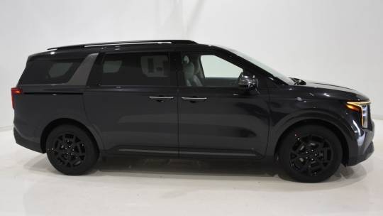 2025 Kia Carnival