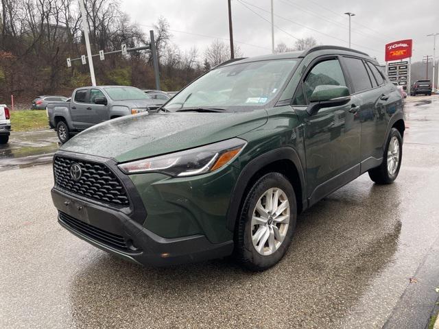 2022 toyota corolla cross le