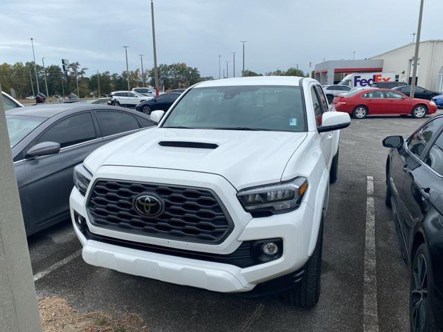 2022 toyota tacoma trd sport