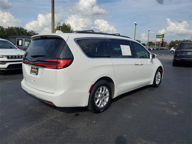 2022 chrysler pacifica touring l