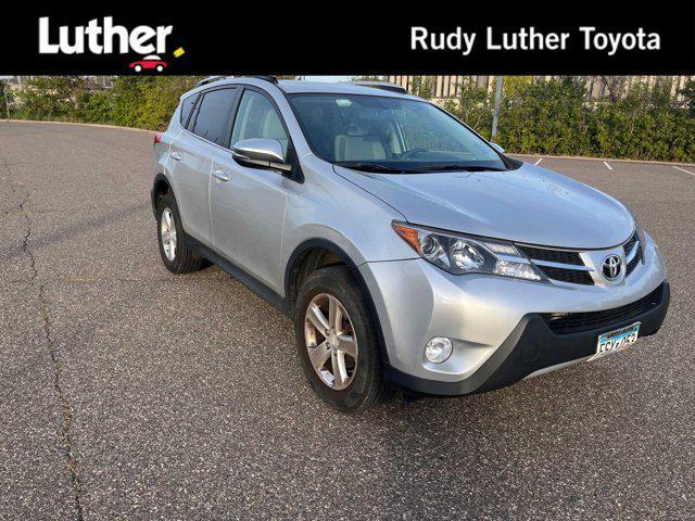 2014 toyota rav4 xle