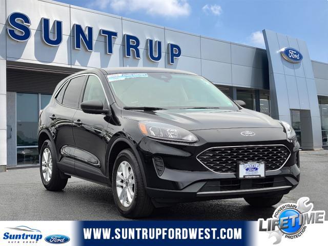 2022 ford escape se