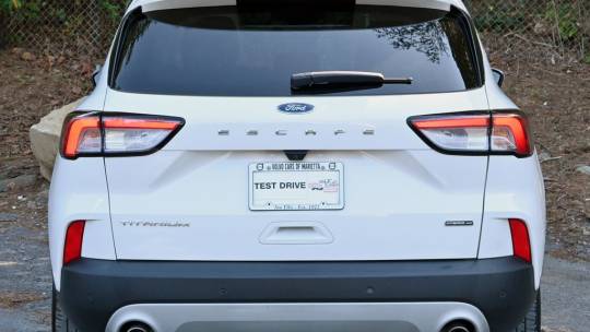 2020 Ford Escape titanium hybrid