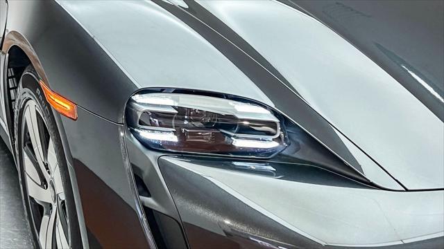 2024 porsche taycan base