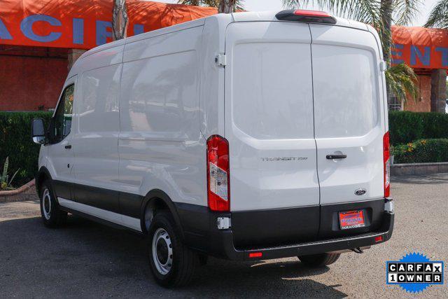 2023 ford transit-250 base