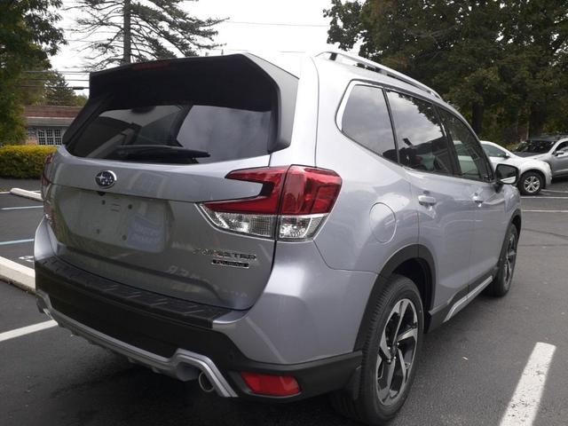 2023 subaru forester touring