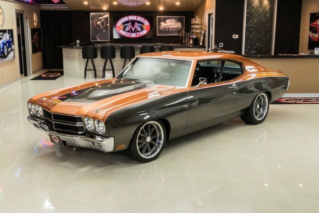 frame off restored! lt-1 efi v8, 700r4 automatic, wilwood 4w disc, ps, pb, a/c