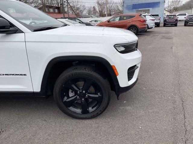 2022 jeep grand cherokee in jefferson, west virginia