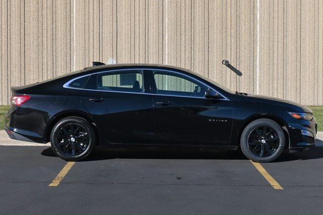 2022 chevrolet malibu fwd lt