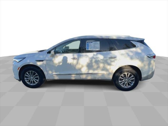 2023 buick enclave essence fwd