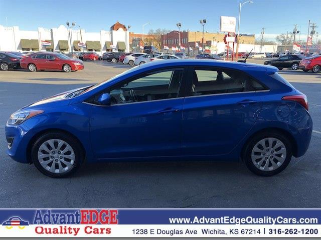 2017 hyundai elantra gt base 4dr hatchback 6a for sale in wichita, kansas