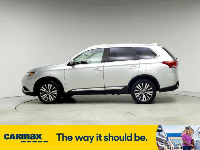 2020 mitsubishi outlander sel