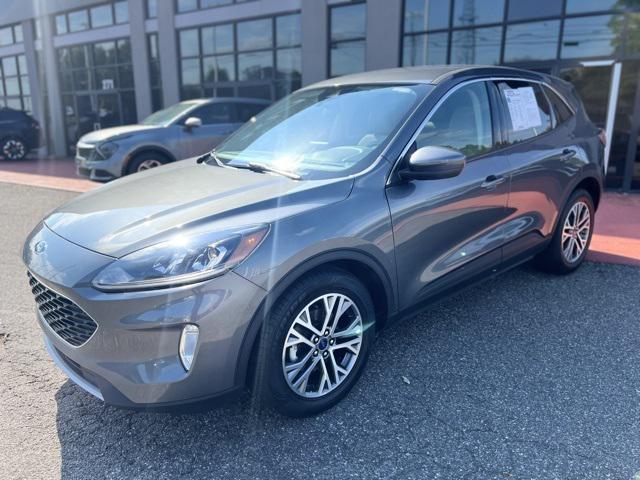 2022 ford escape sel