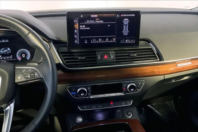 2022 audi q5 45 s line premium plus