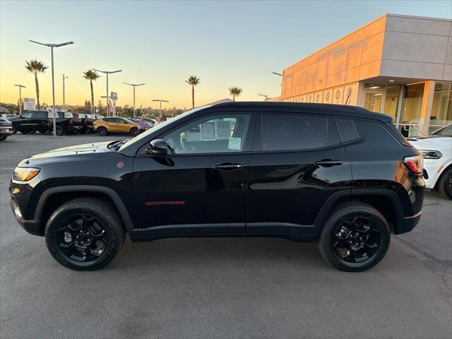 2023 jeep compass trailhawk