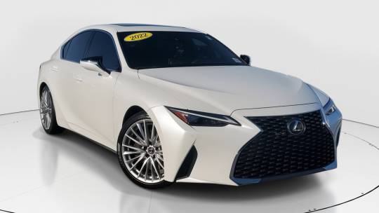 2022 Lexus IS