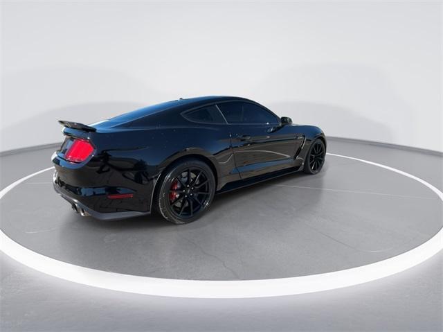 2017 ford shelby gt350 base