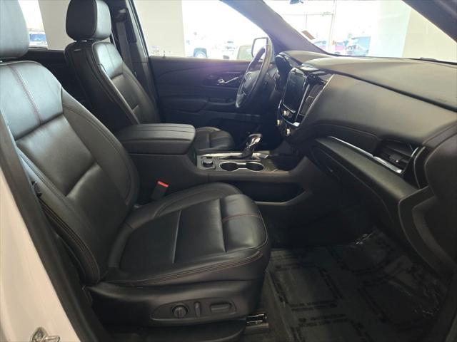 2022 chevrolet traverse rs