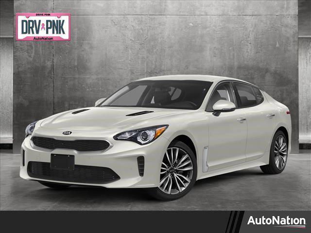 2018 kia stinger base