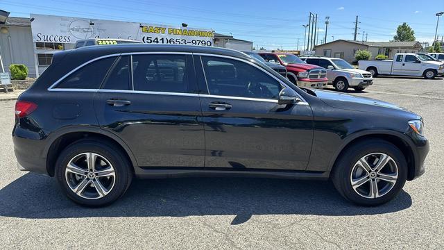 2019 mercedes-benz glc 300 base 4matic