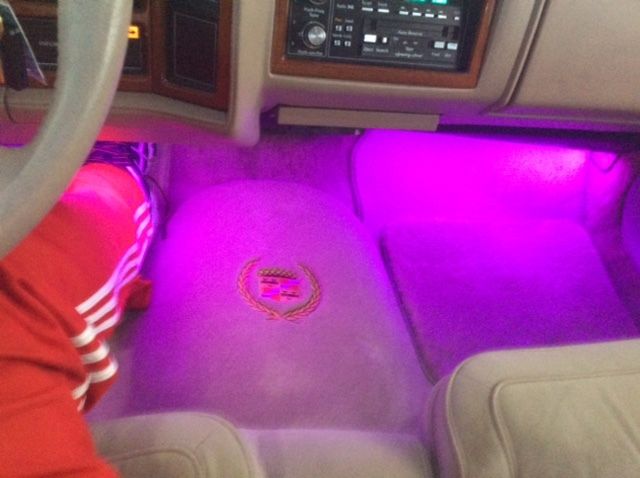 1990 cadillac fleetwood sedan 4.5l new ac, upgraded lighting in nevada perfect!