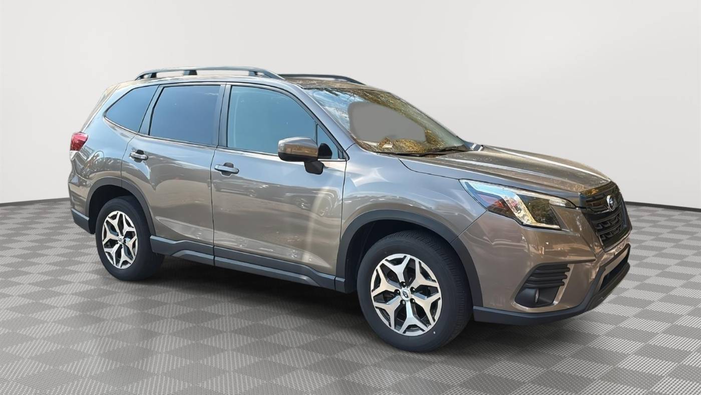 2022 subaru forester premium