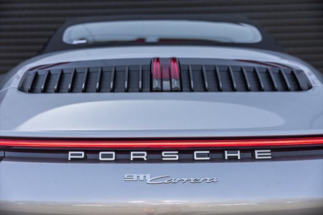 2024 porsche 911 carrera