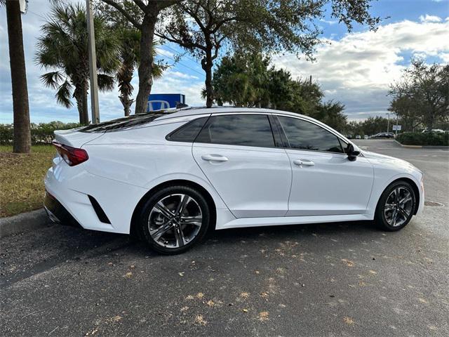2022 kia k5 ex