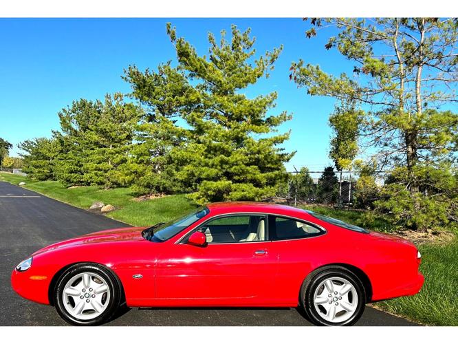 1999 jaguar xk8 in heath, ohio