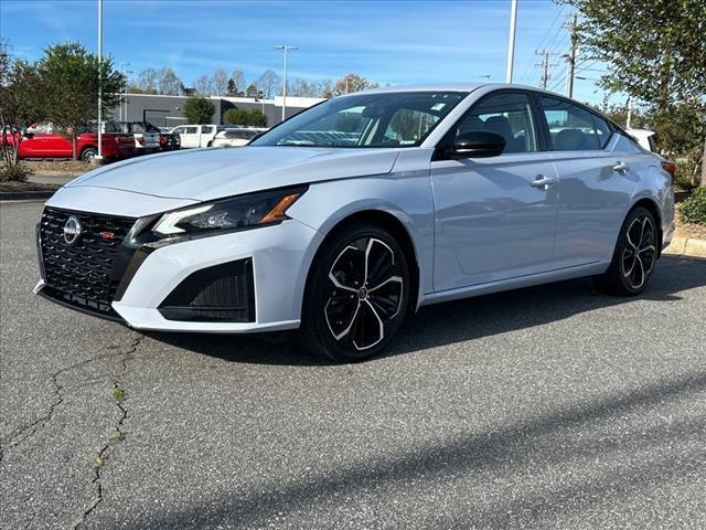 2023 nissan altima 2.5 sr