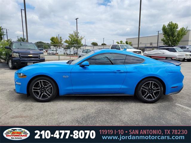 2022 ford mustang gt premium