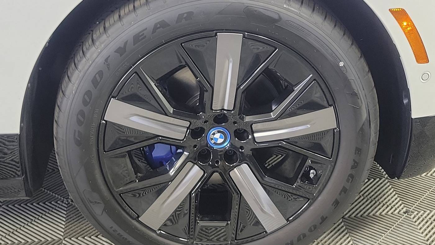 used 2025 bmw ix xdrive50 $78,230great deal 6,696 mi. location: bala cynwyd