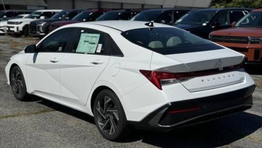 2024 Hyundai Elantra