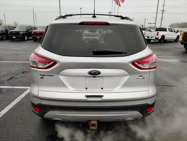 2014 ford escape se