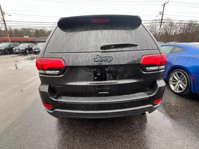 2019 jeep grand cherokee laredo 4dr 4x4 in taunton, massachusetts