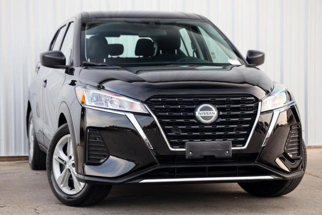 2021 nissan kicks s
