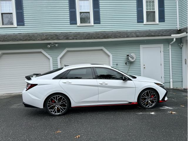 2023 hyundai elantra n base