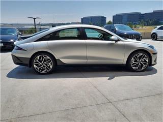 2024 Hyundai IONIQ 6 sel